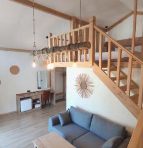 Suite with Mountain View