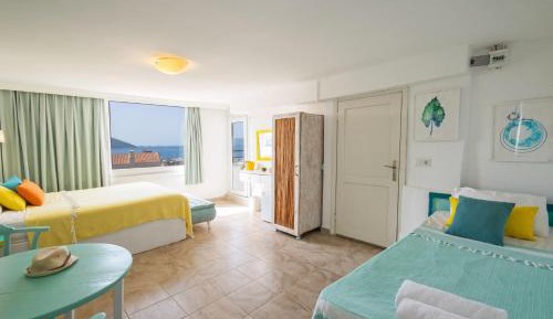 Panaromic Room