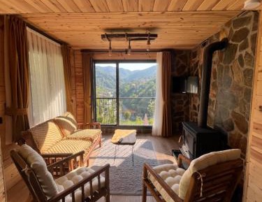 Family Room with Garden View