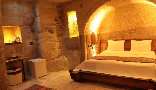 Underground Cave Room 