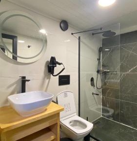 Quadruple Room with Mountain View