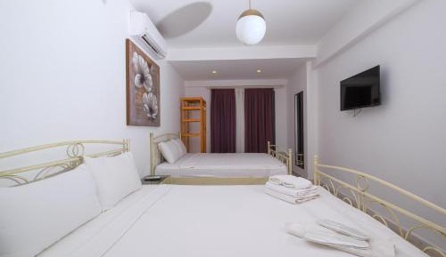 Quadruple Room with Garden View