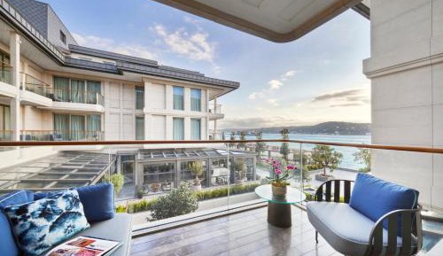 Mandarin Bosphorus King Room