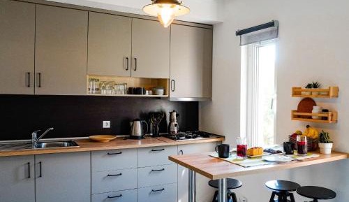 Two-Bedroom Deluxe Apartment with Balcony