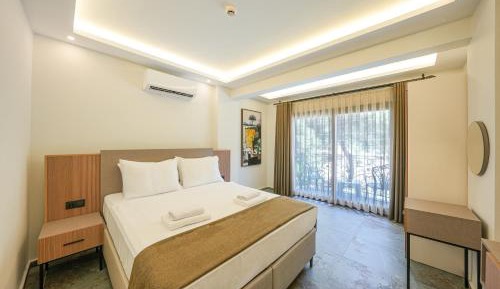 Large Double Room