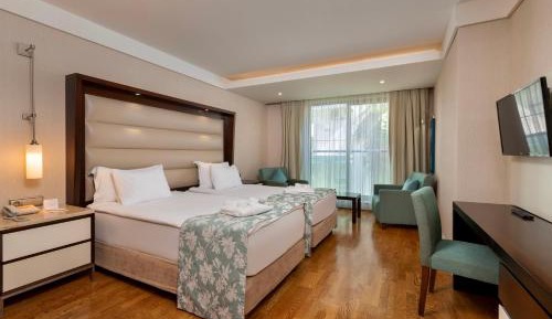 Economy Room
