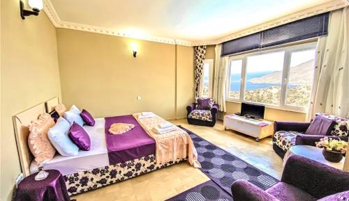 Quadruple Room with Balcony