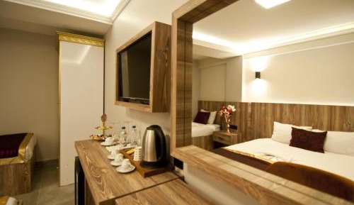 Economy Triple Room