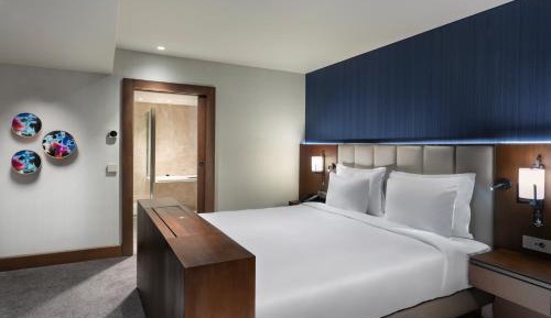 Bridge Suite