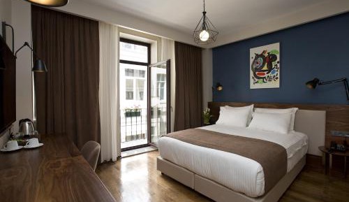King Room with Balcony