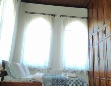 Double or Twin Room with Private Bathroom