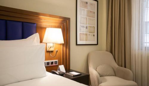 Deluxe Triple Room with Balcony 