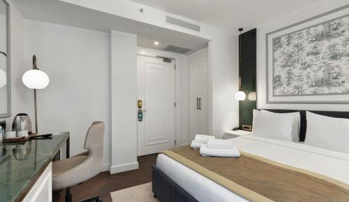Standard Double Room with Balcony