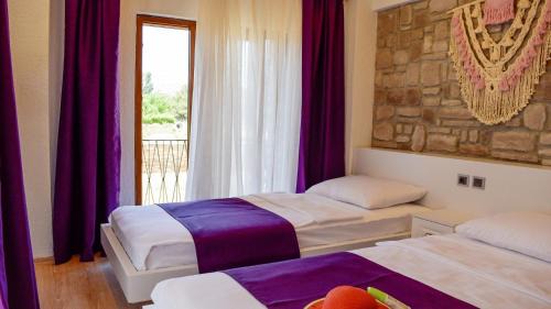 Twin Room with Balcony