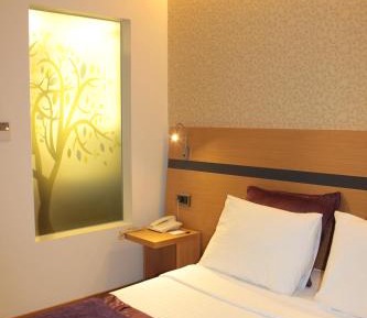 Economy Single Room