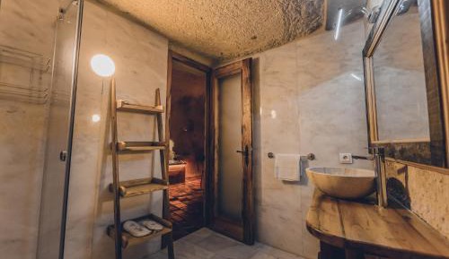 Deluxe Double Room with Bath