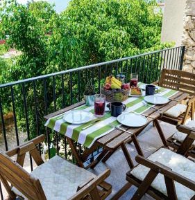Duplex Apartment with Terrace and sea view