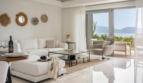 3 Bedroom Sea View Suite