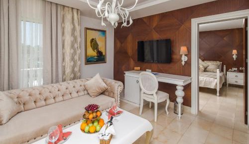 Family Room with Private Bathroom