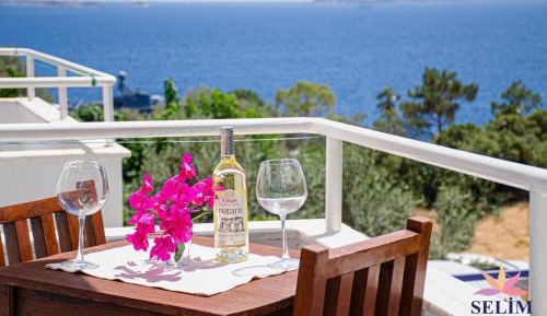 Triple Room with Sea View