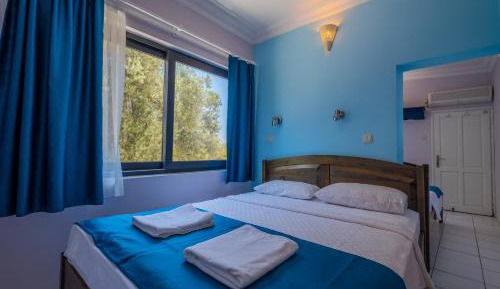 Quadruple Room with Garden View