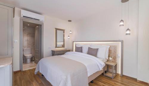 Deluxe Double or Twin Room with Sea View