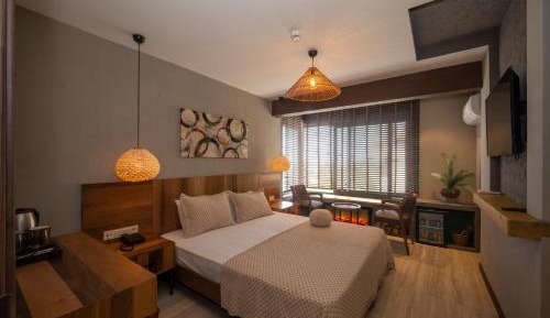 Deluxe Double Room with Sea View