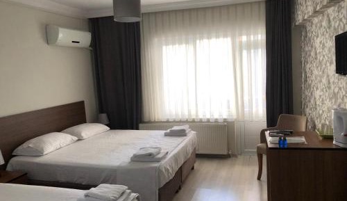 Basic Triple Room