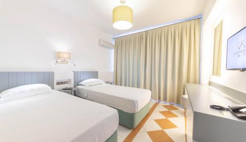 Deluxe Double or Twin Room with Balcony