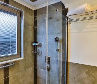 Deluxe Double Room with City View
