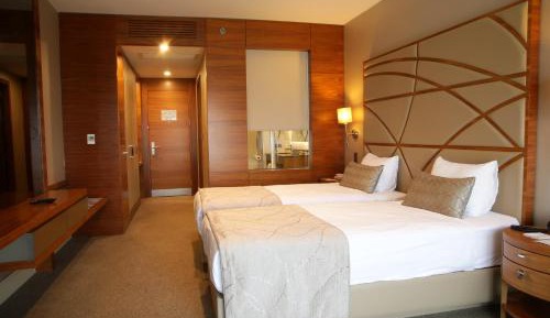Superior Twin Room with Sea View