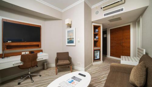 Superior Room with Sea View - Non-Smoking