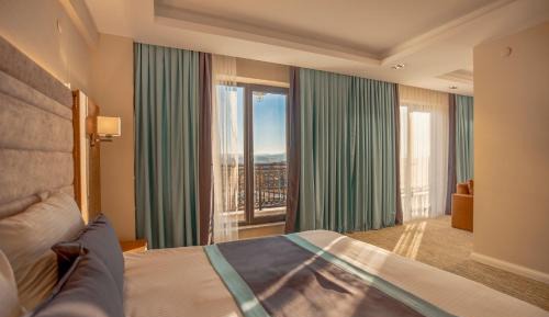 Suite with Spa Bath