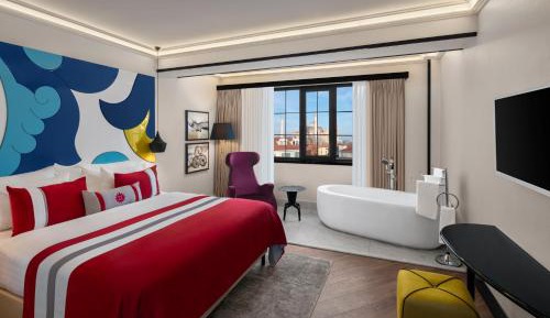 Loft Room with Hagia Sophia View