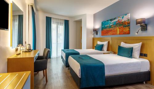 Family Suite with Balcony