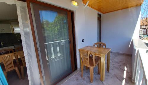 Apartment with Terrace
