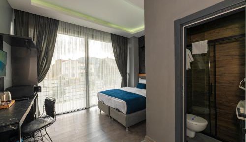 Deluxe Single Room