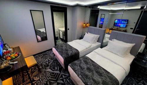 Economy Room