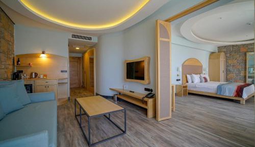 Suite with Sea View