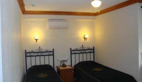 Deluxe Double or Twin Room with City View