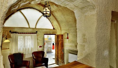 Deluxe Suite with Spa Bath