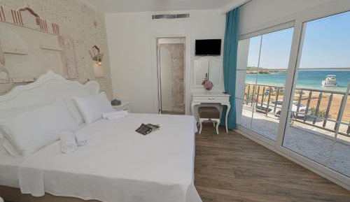 Deluxe Double Room with Sea View