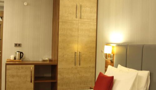 Twin Room - Non-Smoking