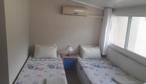 Attic Room 6