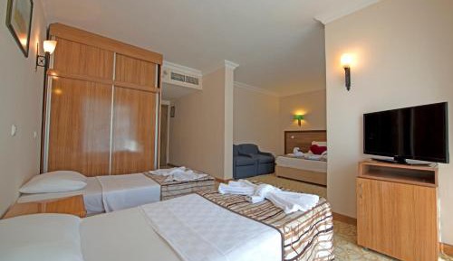 Resort Family Room