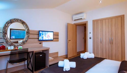 Quadruple Room with Sea View
