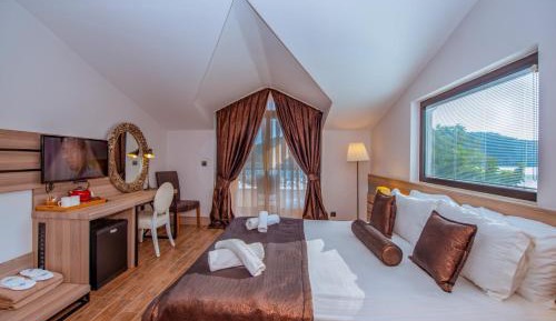 Deluxe Double Room with Sea View