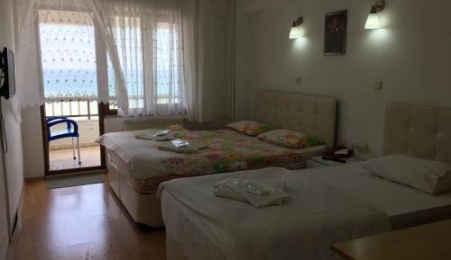 Triple Room with Sea View