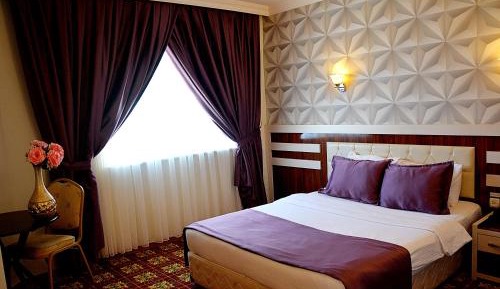 Junior Suite with Balcony