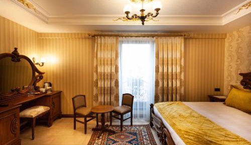 King Room